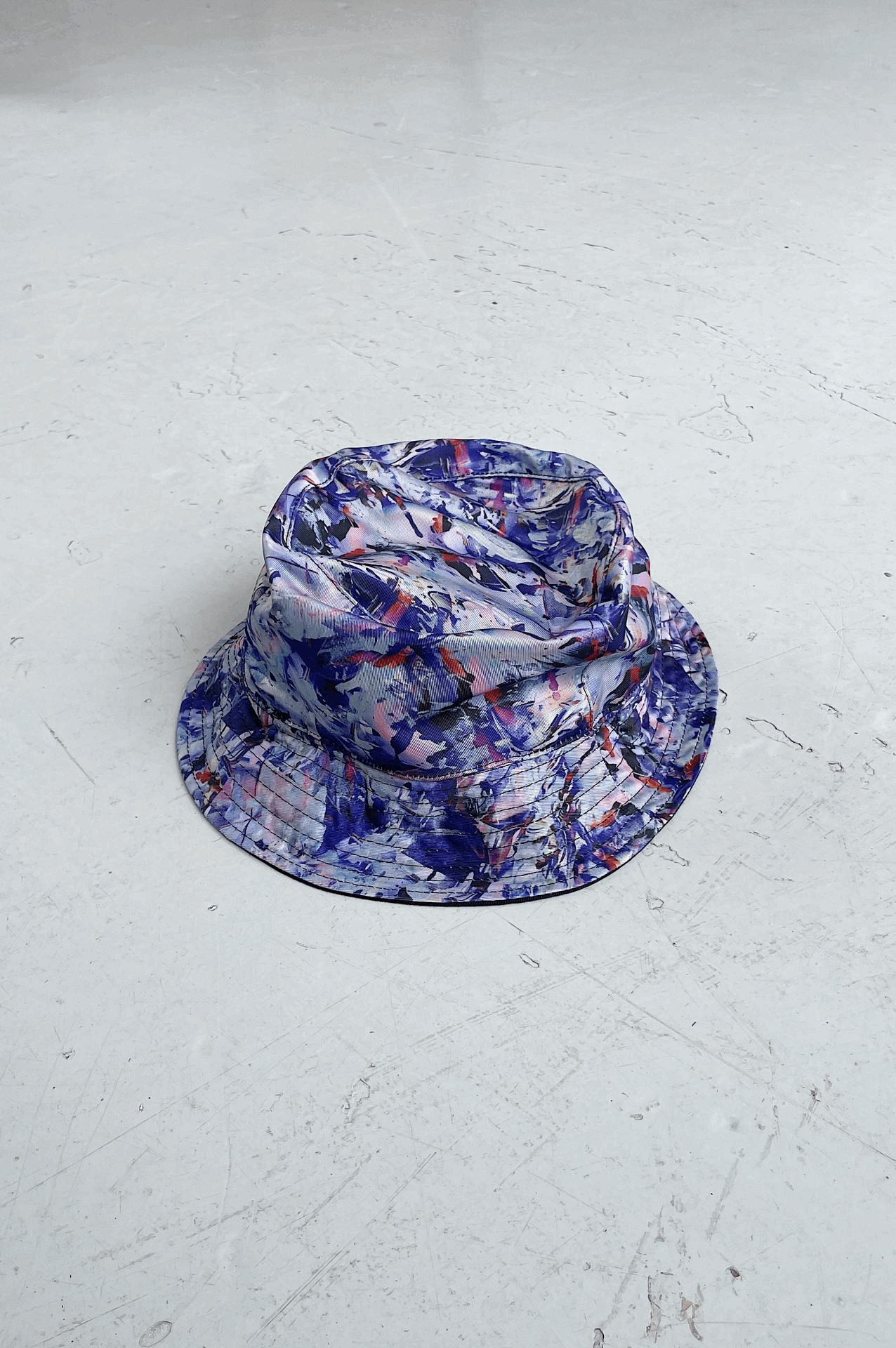 SAMPLE HAT — COLOUR BOMB BUCKET HAT
