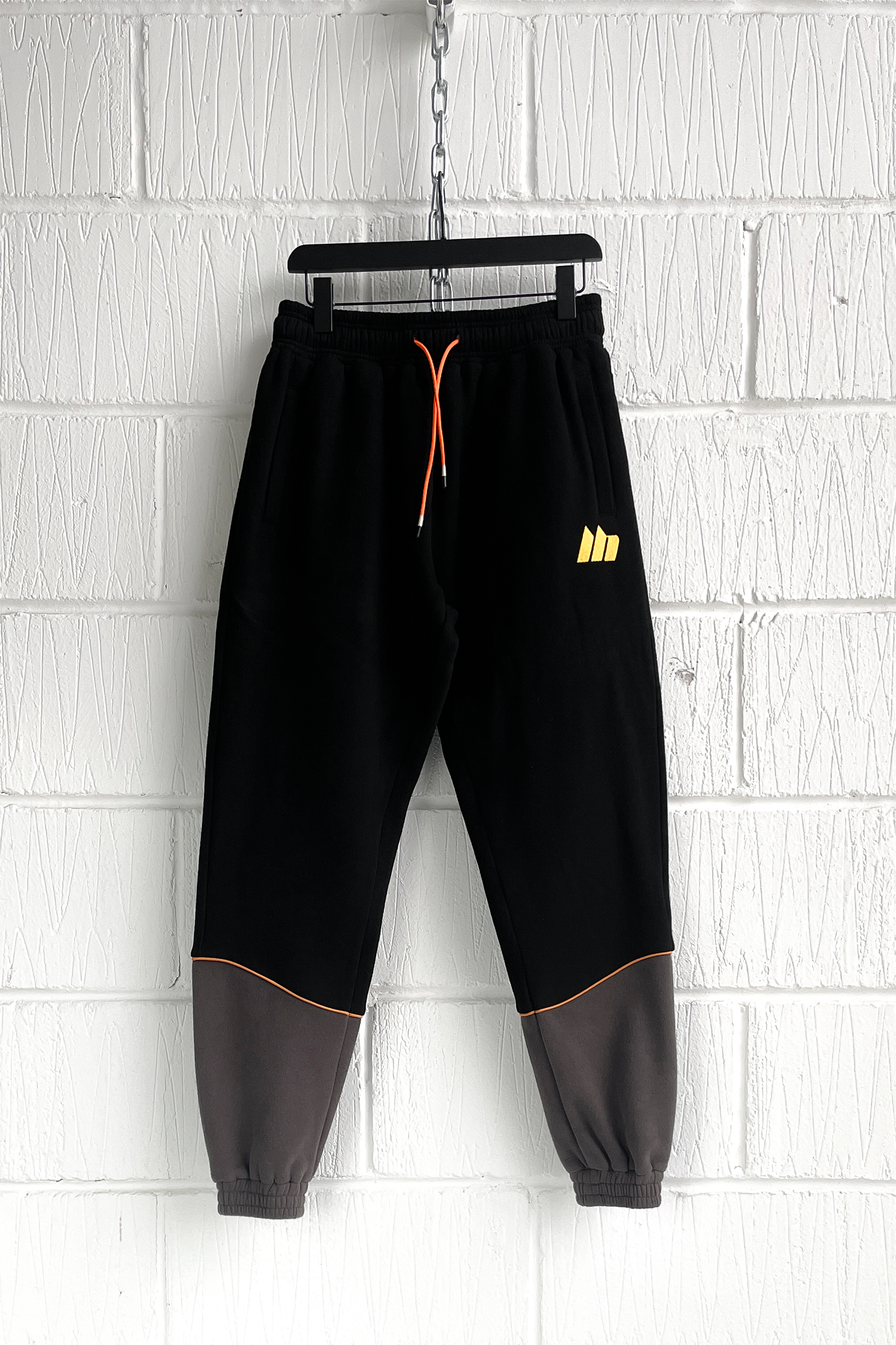 SAMPLE SWEATPANTS — 'IN' ATHLETICS (L)