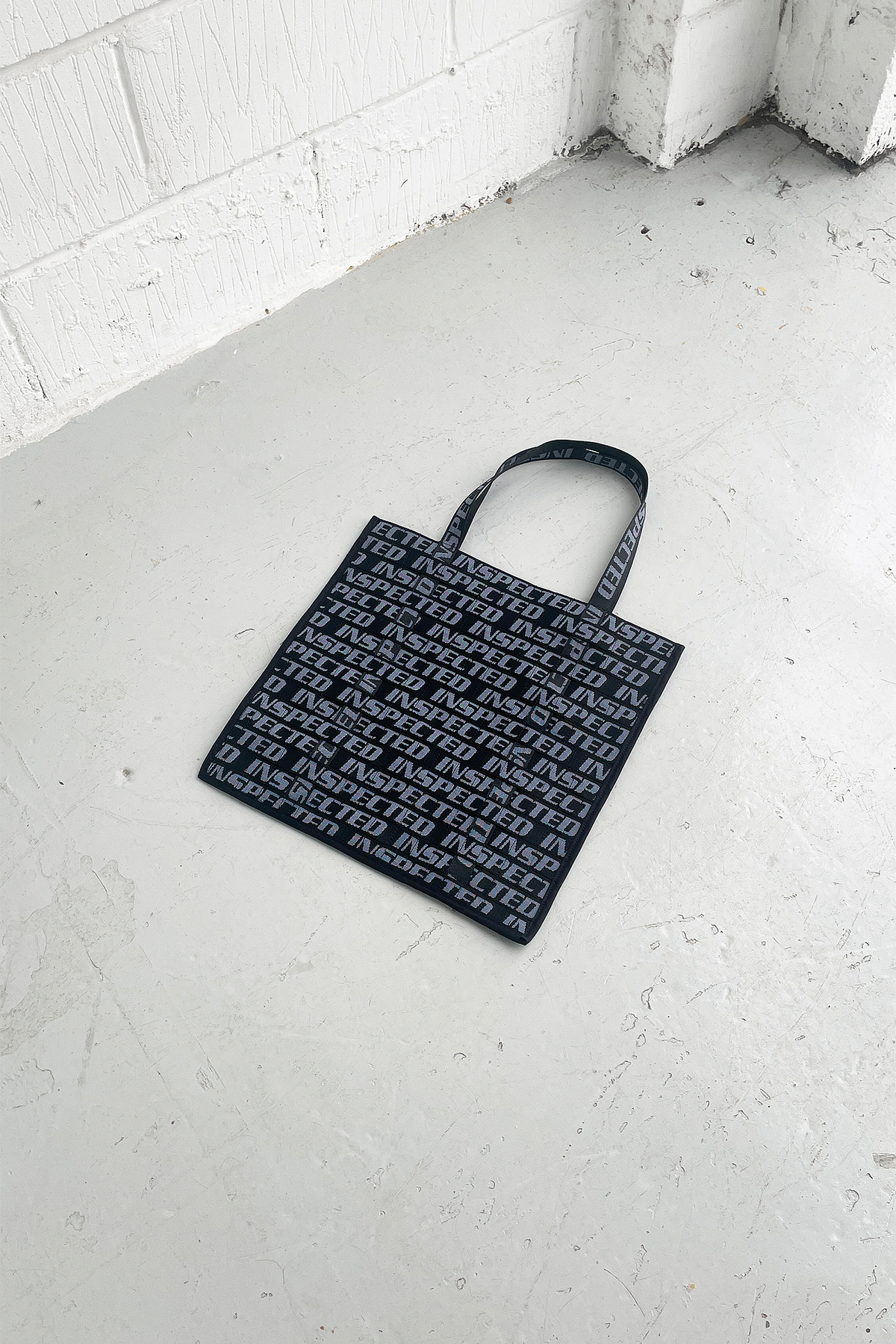 SAMPLE BAG — WOVEN TOTE