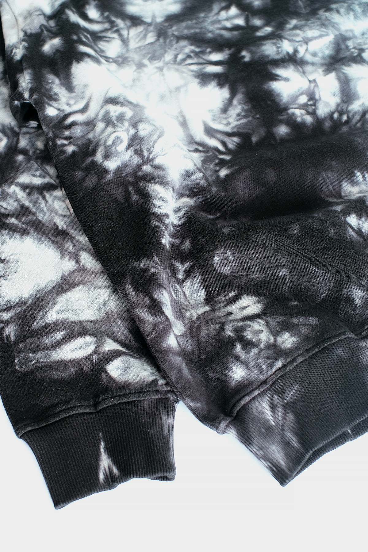 Glacier Sweatshirt — Ice Blue