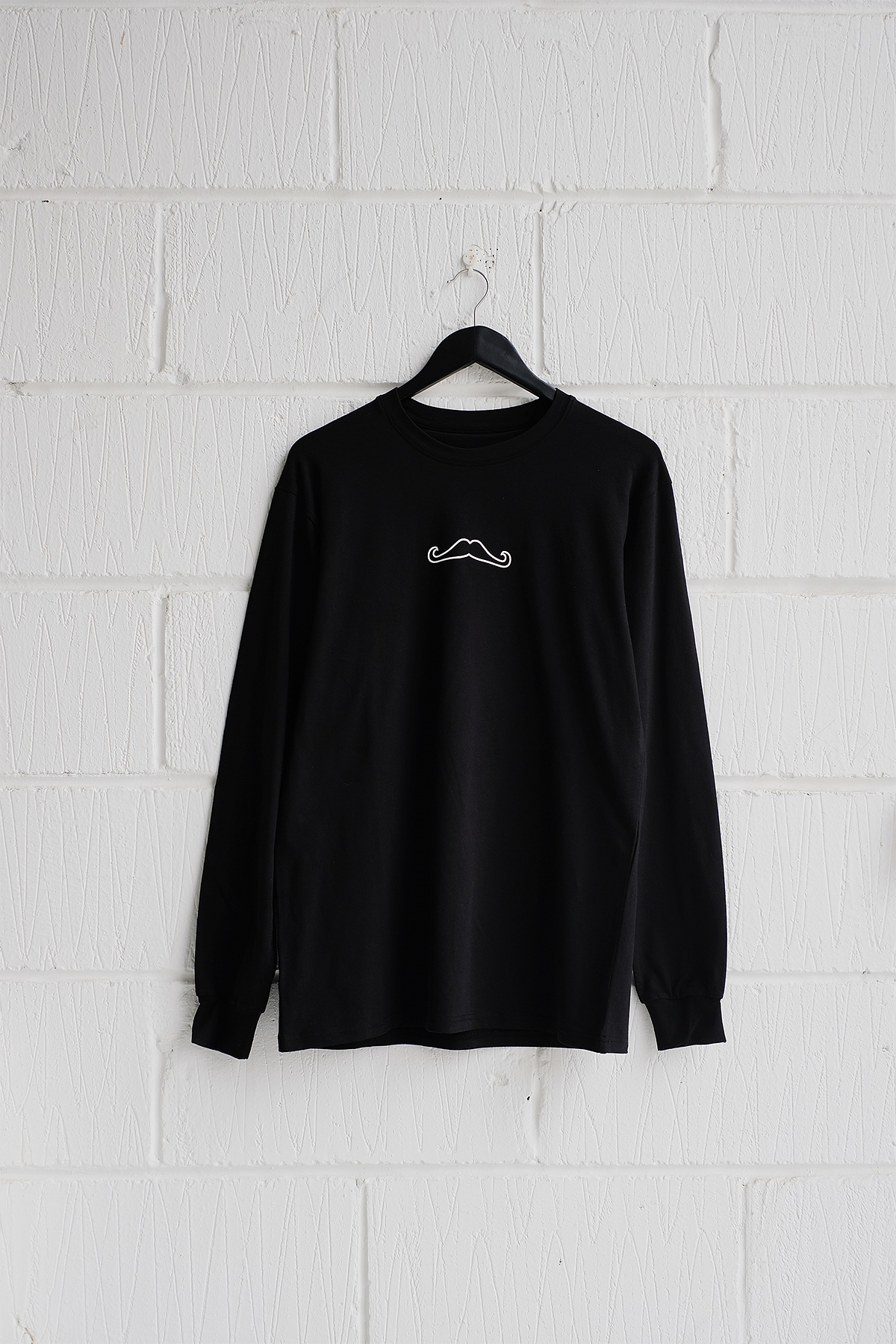SAMPLE T-SHIRT — BLACK LONGSLEEVE