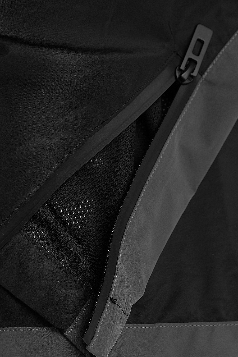 Nexus Pants — Black/Slate Grey