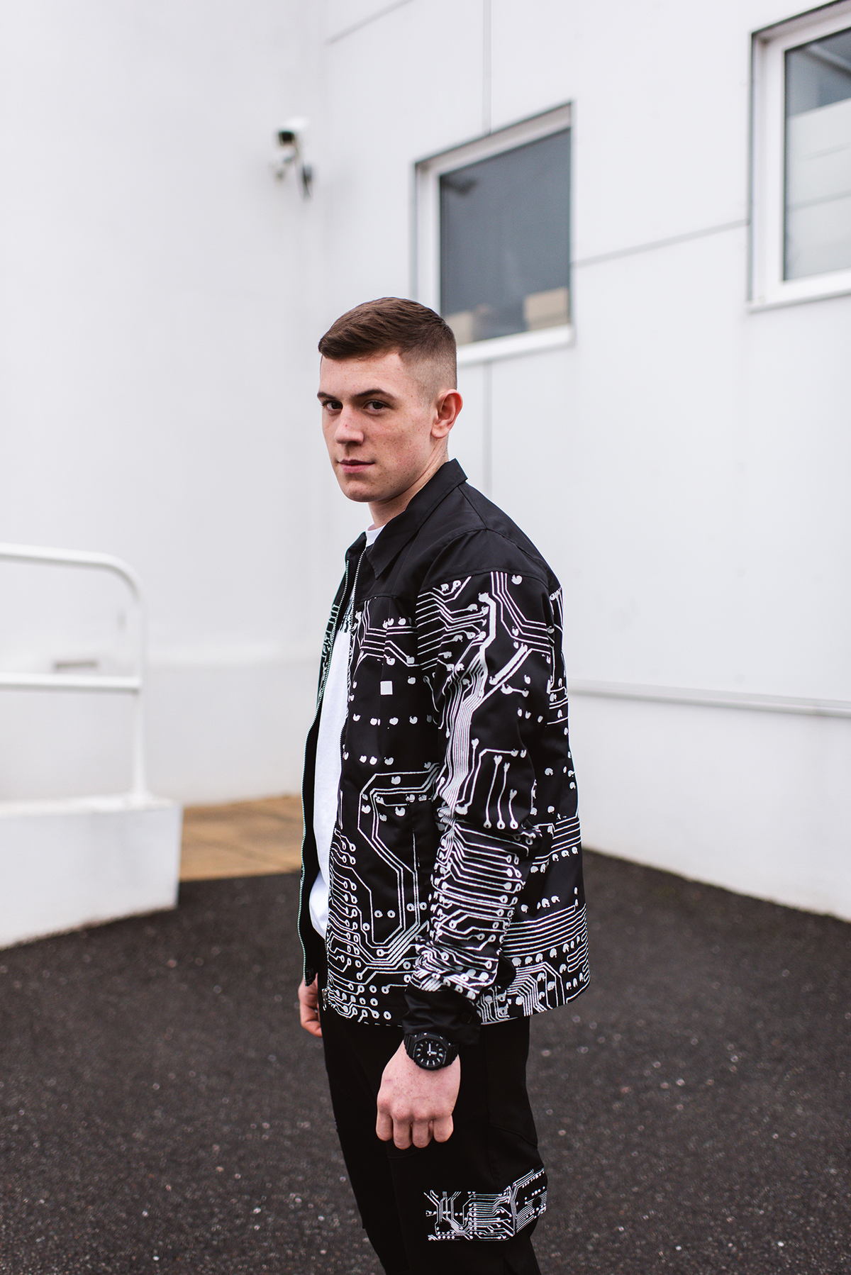 Systems Short Jacket — Black