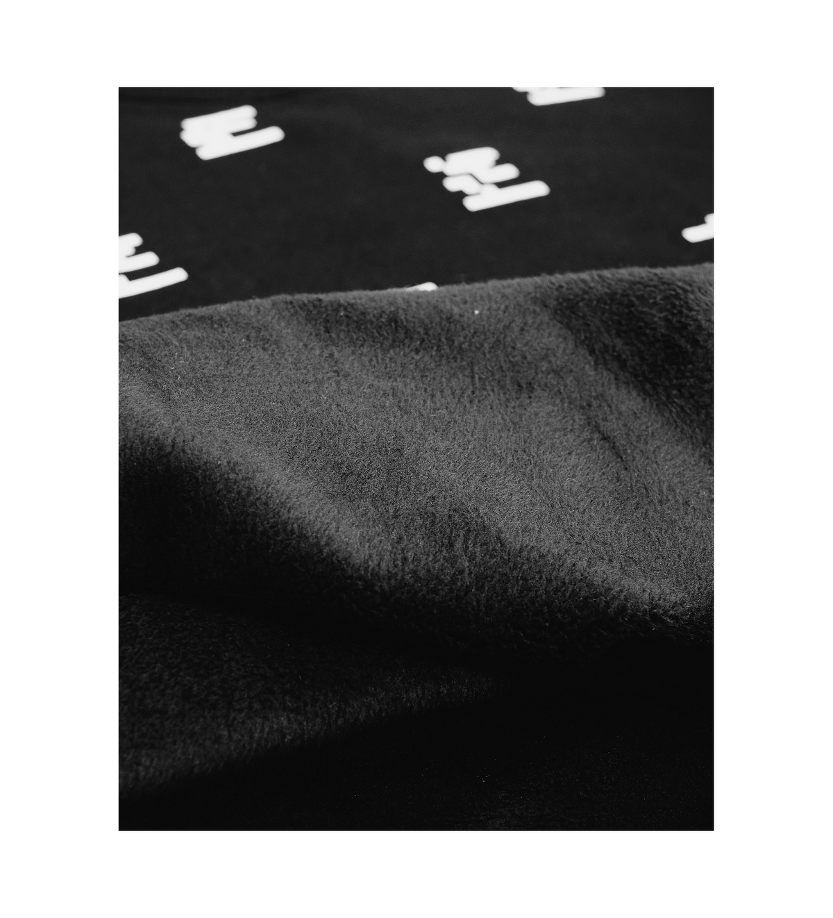 Omni Sweatshirt — Black